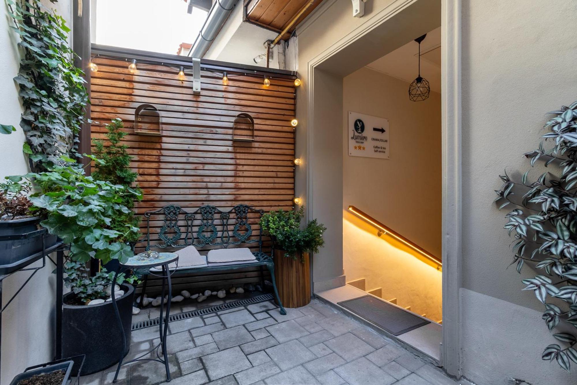 Lumiere House Sibiu Hotel Bagian luar foto