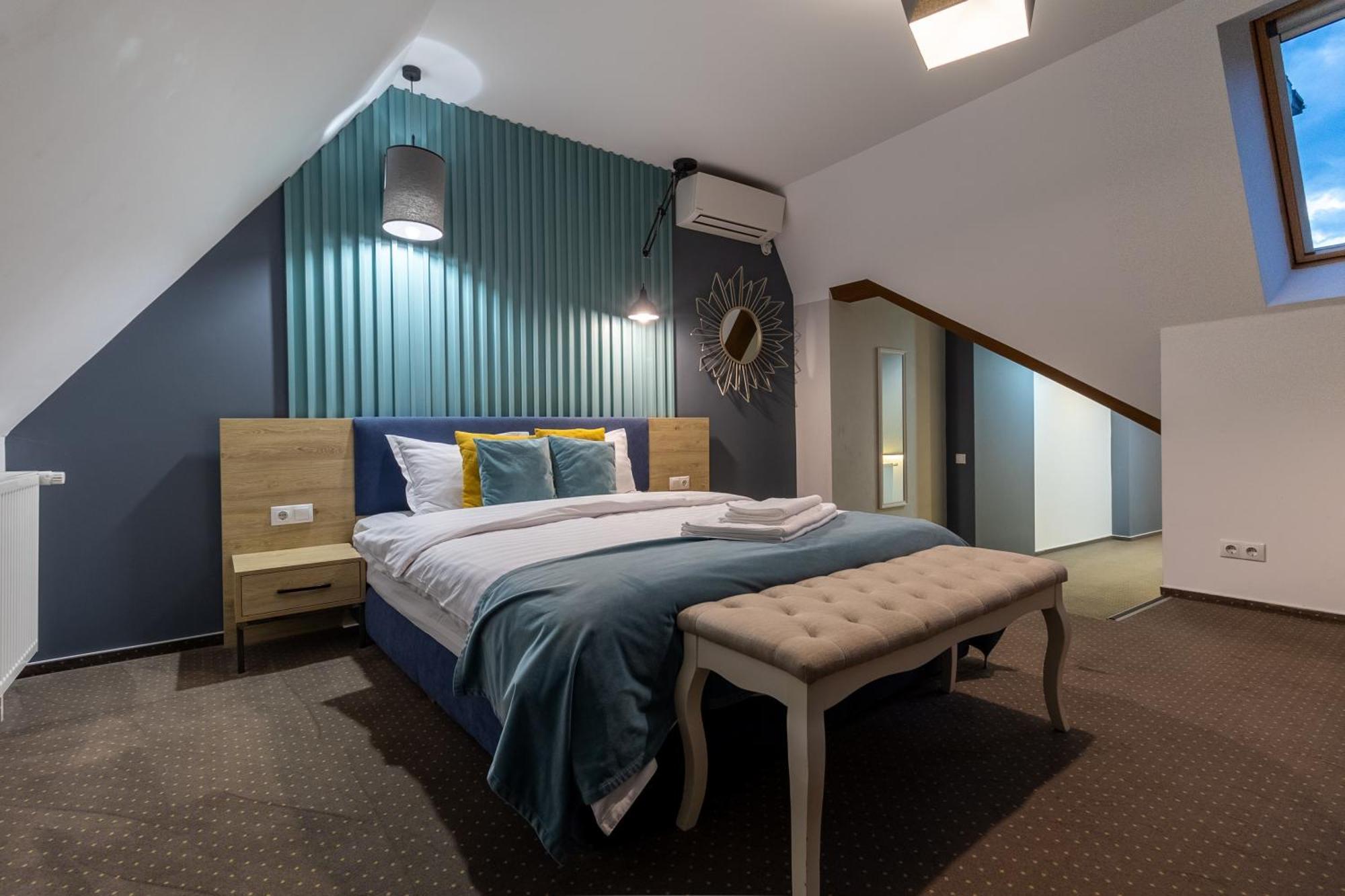 Lumiere House Sibiu Hotel Bagian luar foto